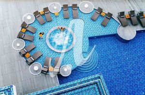 Gạch lát sàn hồ bơi