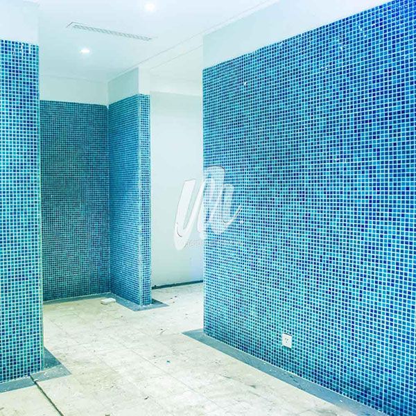 Gạch ốp bể bơi mosaic màu xanh đậm