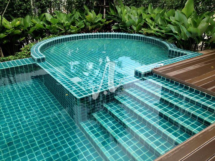 Mua gạch ốp bể bơi