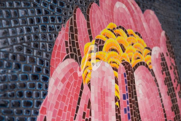 Trang gốm mosaic hoa tulip Trang gốm mosaic hoa tulip