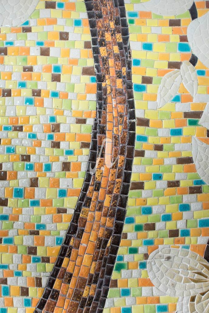 Tranh mosaic gốm hoa Mai trắng Tranh mosaic gốm hoa Mai trắng
