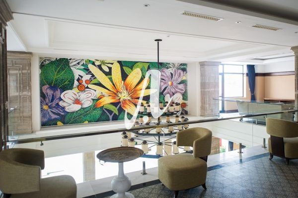 Tranh mosaic trang trí khách sạn hình hoa đào, mai