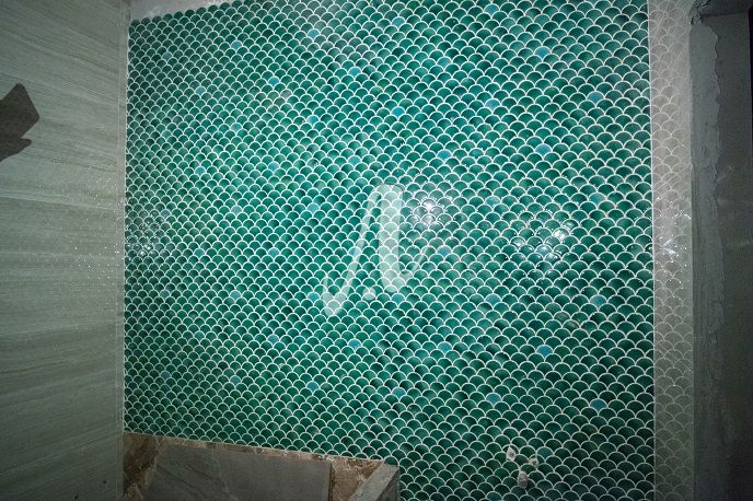 Gạch vảy cá xanh lục bảo ốp nhà tắm