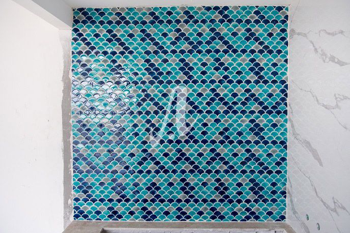 Mảng tường ốp gạch mosaic vảy cá