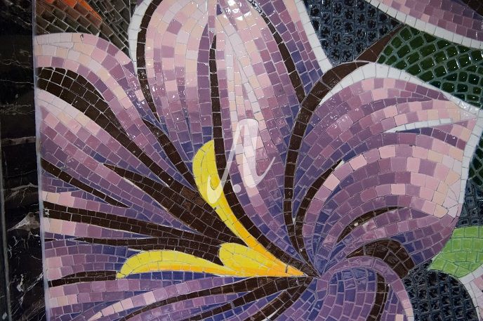 Tranh hoa tím mosaic