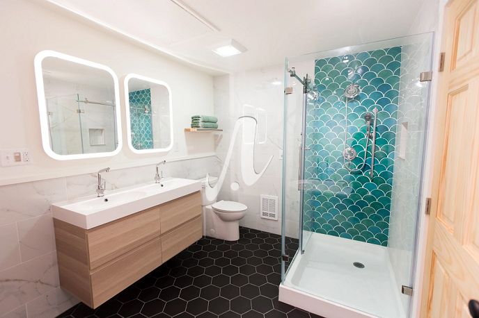 Trang trí phòng tắm bằng gạch ốp lát mosaic