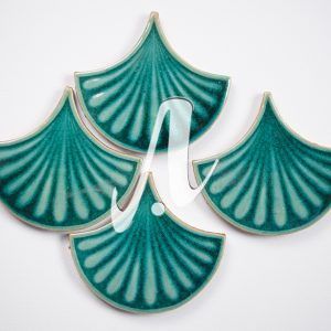 Gạch vảy cá 3D múi xanh lục bảo trang trí