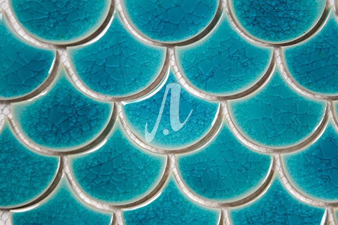 Gạch vảy cá xanh dương nhạt 6x7 cận cảnh Gạch vảy cá xanh dương nhạt 6x7 cận cảnh