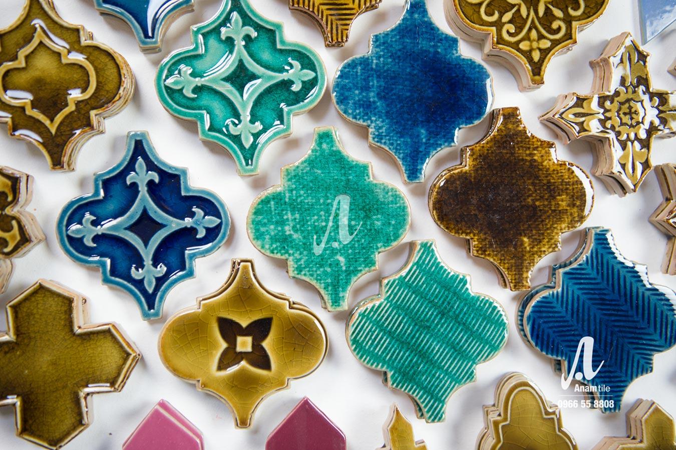 Gạch mosaic đèn lồng