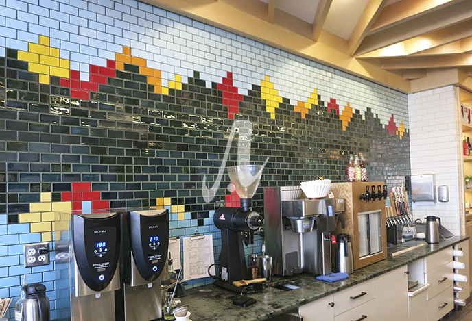 Ứng dụng gạch mosaic quán cafe