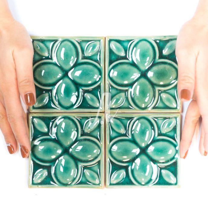gach-3D-diem-10x10-hoa-4-canh-xanh-luc-bao_(3) Gạch điểm 3D 10x10 hoa 4 cánh xanh lục bảo