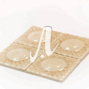 Gạch điểm 3D chấm tròn trắng kem 10x10