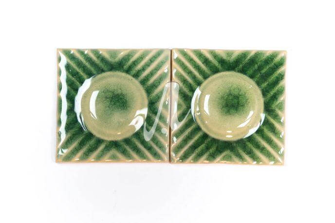 Gạch điểm 3D chấm tròn xanh lá đậm 10x10 Gạch điểm 3D chấm tròn xanh lá đậm 10x10