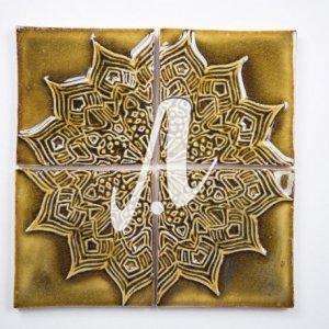 Gạch điểm 3D lá nho hổ phách 10x10