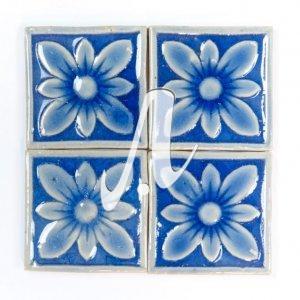 Gạch điểm 3D hoa mai xanh coban 6x6