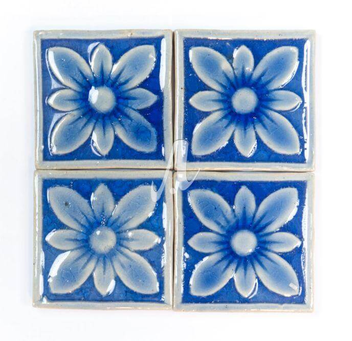 Gạch điểm 3D hoa mai xanh coban 6x6 Gạch điểm 3D hoa mai xanh coban 6x6